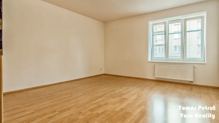 Pronájem bytu 2+1, Hradec Králové - Slezské Předměstí, Slavíčkova, 60 m2