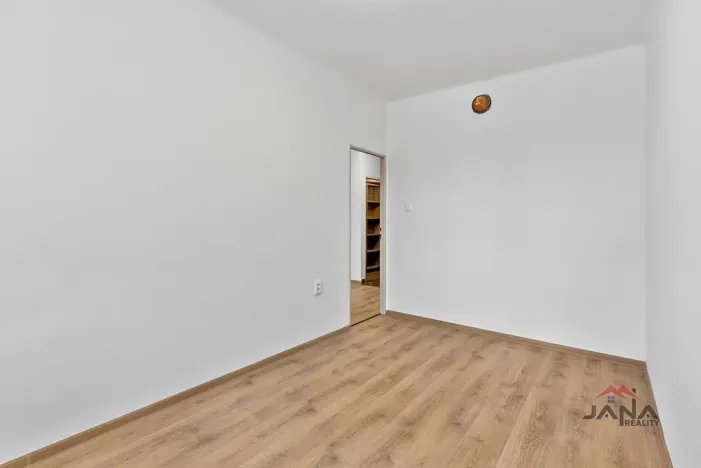 Prodej bytu 3+1, Ohrazenice, 74 m2