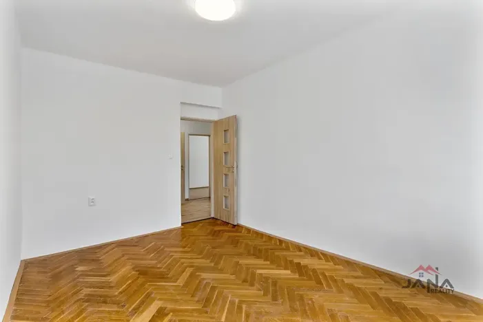 Prodej bytu 3+1, Ohrazenice, 74 m2