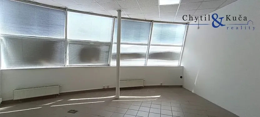 Pronájem obchodního prostoru, Přerov, tř. Gen. Janouška, 12 m2