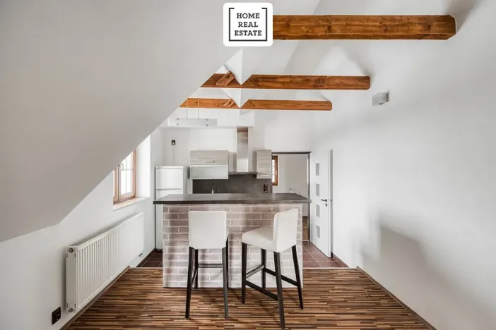 Pronájem rodinného domu, Praha - Dolní Měcholupy, U svornosti, 117 m2