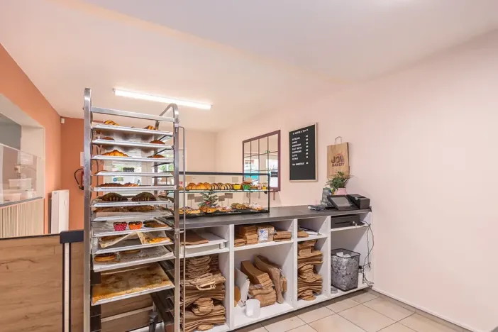 Prodej obchodního prostoru, Praha - Vršovice, Petrohradská, 68 m2