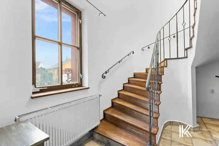 Prodej kanceláře, Pardubice, Přeloučská, 779 m2