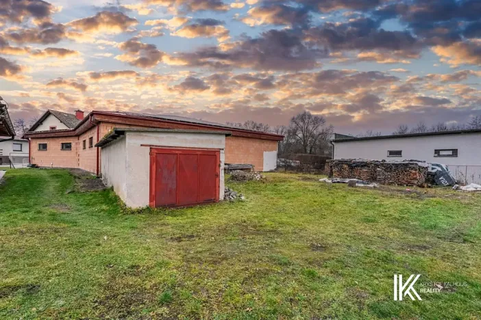 Prodej kanceláře, Pardubice, Přeloučská, 779 m2