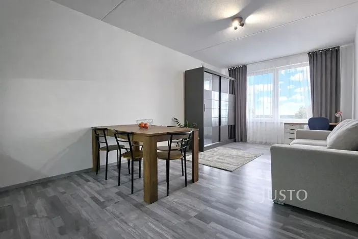 Prodej bytu 3+kk, Písek, K Háječku, 60 m2