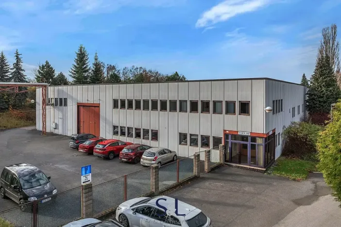 Prodej výrobních prostor, Turnov, Hruborohozecká, 2500 m2
