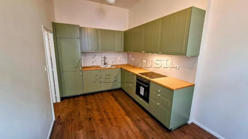 Pronájem bytu 1+1, Praha - Libeň, Novákových, 37 m2