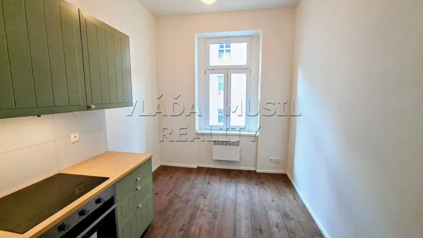 Pronájem bytu 1+1, Praha - Libeň, Novákových, 37 m2
