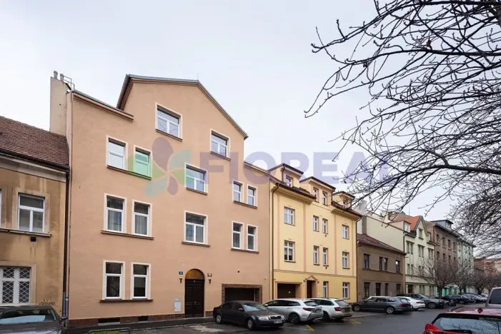 Pronájem bytu 2+1, Praha - Strašnice, Na hroudě, 51 m2