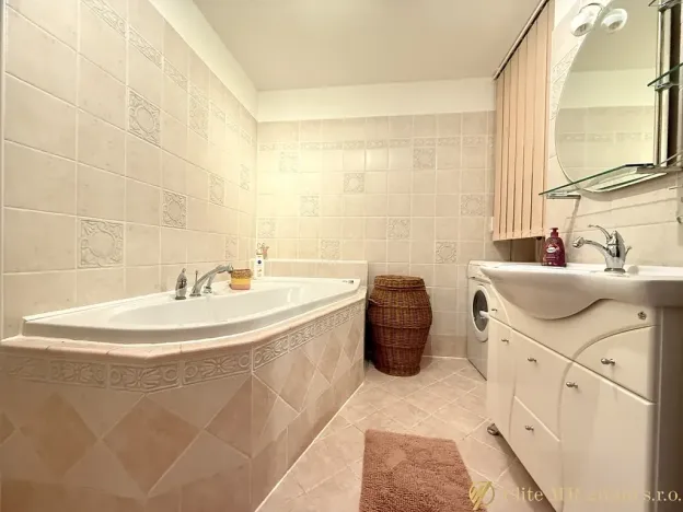 Prodej bytu 3+1, Nymburk, Maršála Koněva, 84 m2