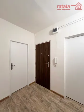 Pronájem bytu 3+1, Klášterec nad Ohří, Školní, 67 m2