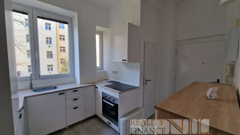 Pronájem bytu 3+kk, Plzeň, Edvarda Beneše, 73 m2