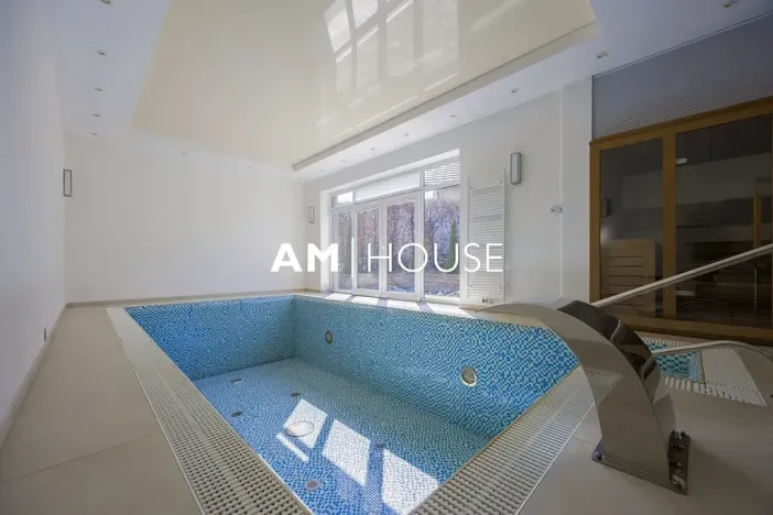 Prodej rodinného domu, Praha - Pitkovice, Křemenáčová, 330 m2