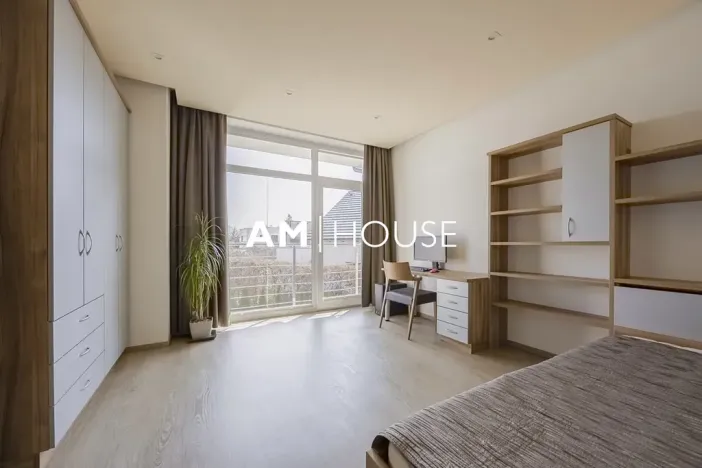 Prodej rodinného domu, Praha - Pitkovice, Křemenáčová, 330 m2