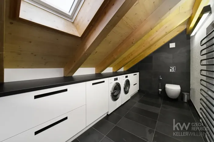 Prodej rodinného domu, Loučná pod Klínovcem, 486 m2