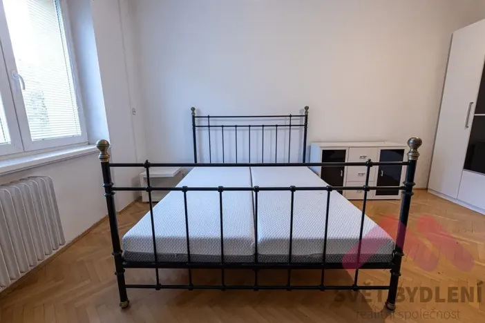 Pronájem bytu 1+1, Praha - Záběhlice, Na Chodovci, 39 m2