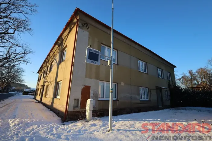 Pronájem komerční nemovitosti, Lužany, 50 m2