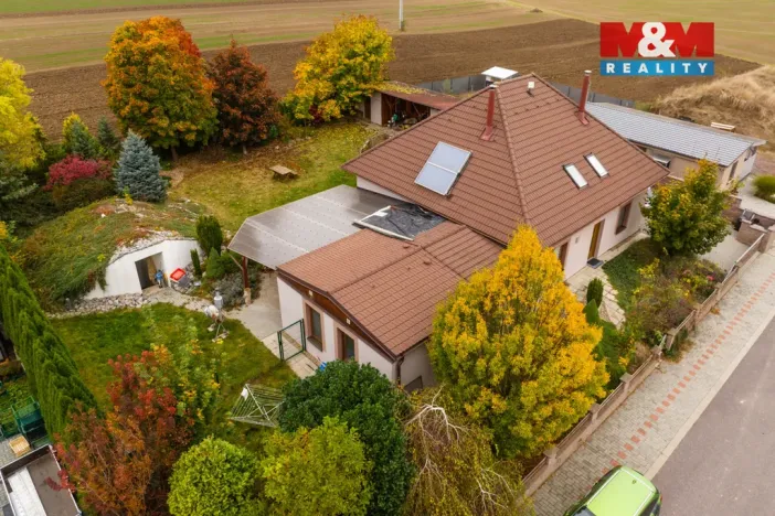 Prodej rodinného domu, Lechovice, 280 m2