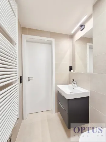 Prodej bytu 2+kk, Praha - Hlubočepy, Benešova, 52 m2