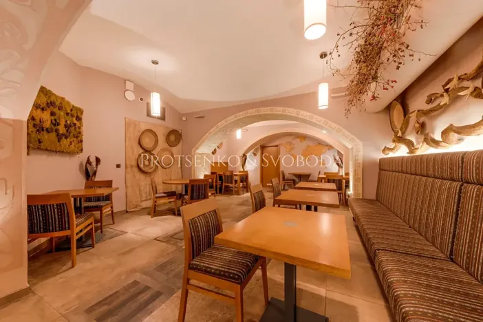 Prodej činžovního domu, Praha - Nové Město, Tyršova, 655 m2