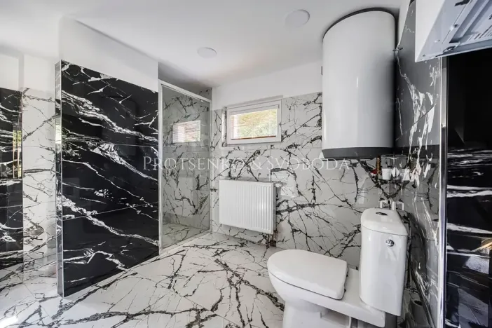 Prodej ubytování, Český Krumlov, 186 m2