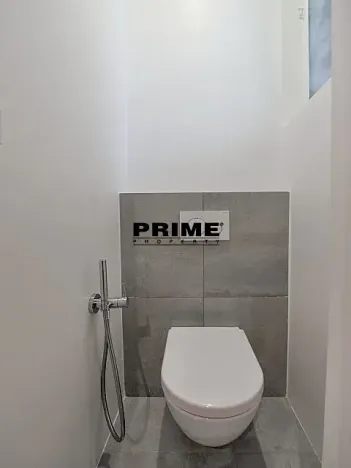 Pronájem bytu 3+1, Praha - Vinohrady, náměstí Jiřího z Poděbrad, 139 m2