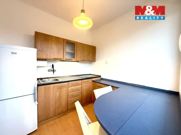 Pronájem bytu 1+1, Hradec Králové - Nový Hradec Králové, Čajkovského, 43 m2