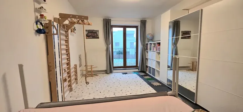 Prodej bytu 3+kk, Zbuzany, Lomená, 72 m2