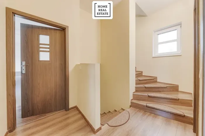 Pronájem rodinného domu, Stehelčeves, U Hřiště, 116 m2