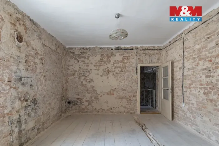 Prodej obchodního prostoru, Opava - Vlaštovičky, Jarní, 90 m2