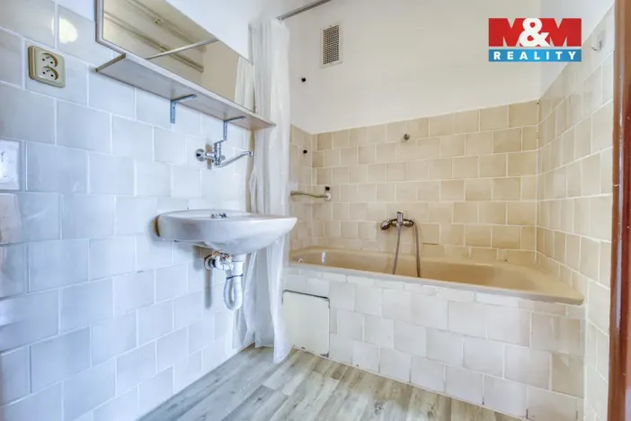 Prodej bytu 3+1, Měčín, Za Rybníkem, 75 m2