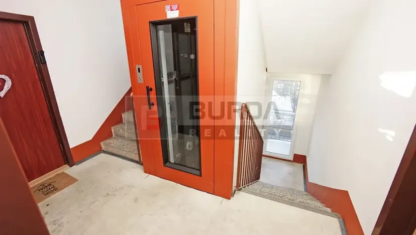 Prodej bytu 1+1, Neratovice, Na Výsluní, 39 m2