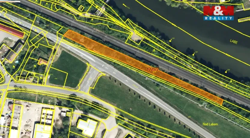 Prodej louky, Chvaletice, 3644 m2