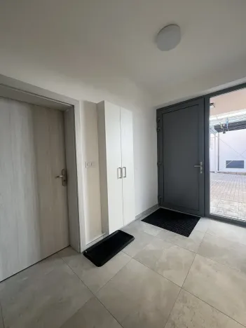 Pronájem bytu 2+kk, Želešice, Sádky, 44 m2