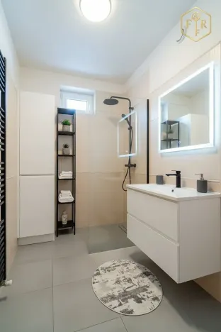 Prodej rodinného domu, Petrovice, 246 m2