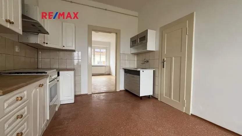 Pronájem bytu 2+1, Kladno, Poštovní náměstí, 63 m2