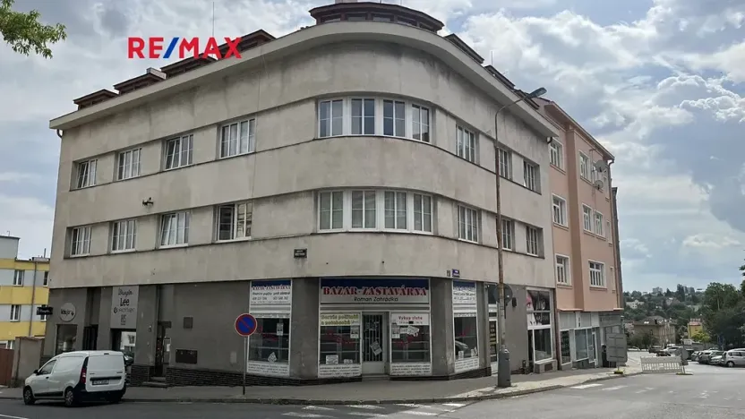 Pronájem bytu 2+1, Kladno, Poštovní náměstí, 63 m2