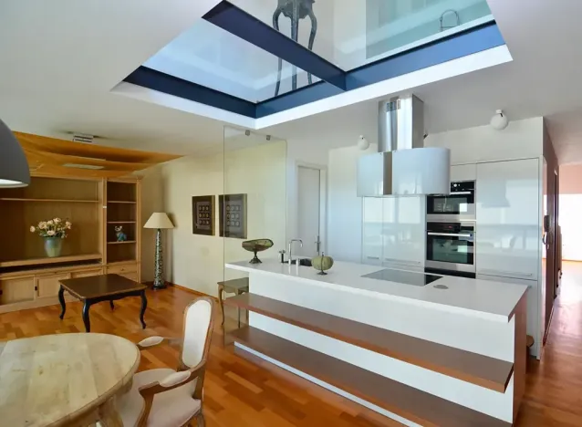 Prodej atypického bytu, Praha - Karlín, Šaldova, 194 m2