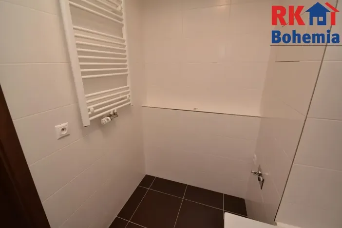 Pronájem bytu 2+kk, Praha - Háje, Jurkovičova, 52 m2