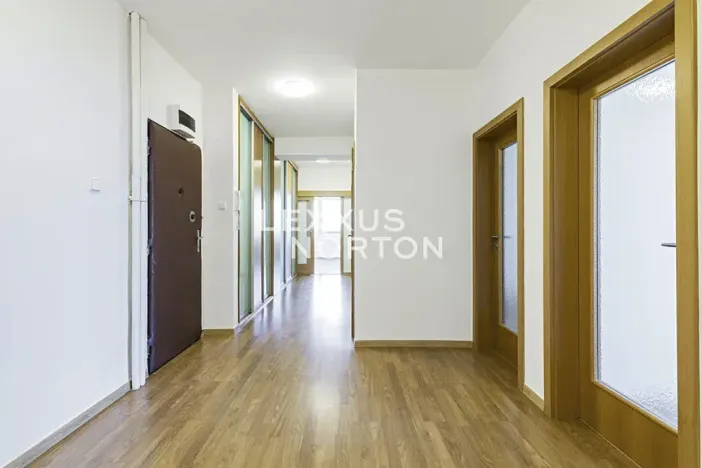 Pronájem bytu 3+1, Praha - Vokovice, Na rozdílu, 105 m2