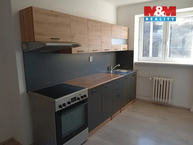 Pronájem bytu 2+1, Solenice, 51 m2