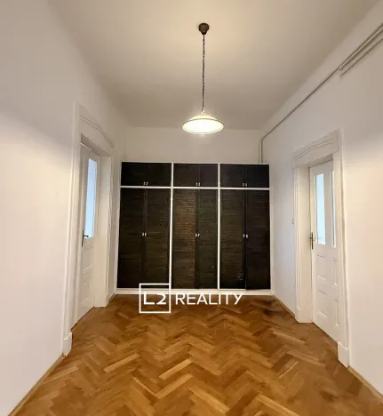 Pronájem bytu 3+1, Praha - Smíchov, Arbesovo náměstí, 136 m2