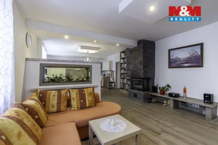 Prodej rodinného domu, Velká nad Veličkou, 194 m2