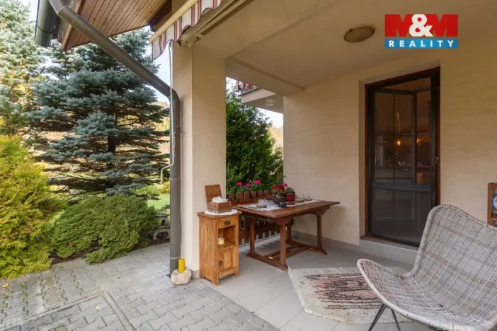 Prodej rodinného domu, Dolní Lomná, 240 m2