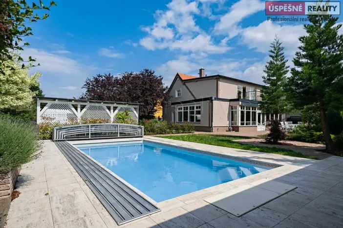 Prodej vily, Praha - Slivenec, Opálová, 282 m2