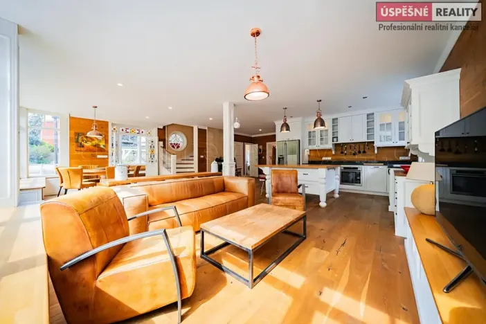 Prodej vily, Praha - Slivenec, Opálová, 282 m2