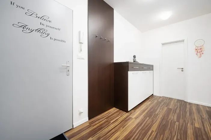 Pronájem bytu 2+kk, Brno, Tkalcovská, 60 m2
