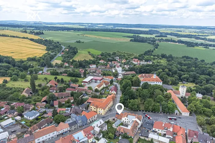 Prodej rodinného domu, Zásmuky, Komenského nám., 133 m2