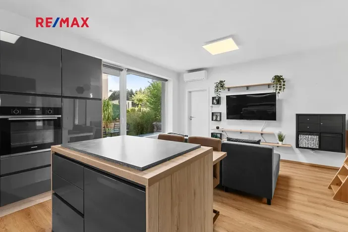 Pronájem bytu 1+kk, Plzeň, K Zelené louce, 40 m2