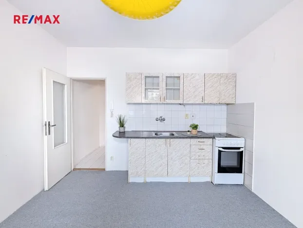 Prodej bytu 1+kk, Pardubice, Sokolovská, 29 m2